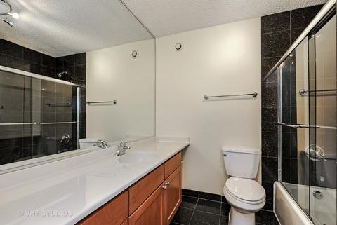 30 E Huron St #4105, Chicago, IL 60611 photo 9