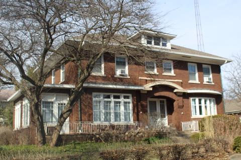 715 Park Pl, Kankakee, IL 60901 photo 1