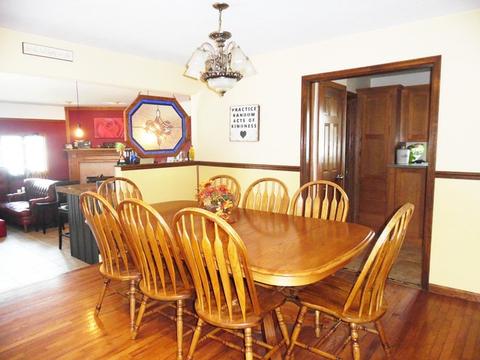 445 E Union St, Seneca, IL 61360 photo 3