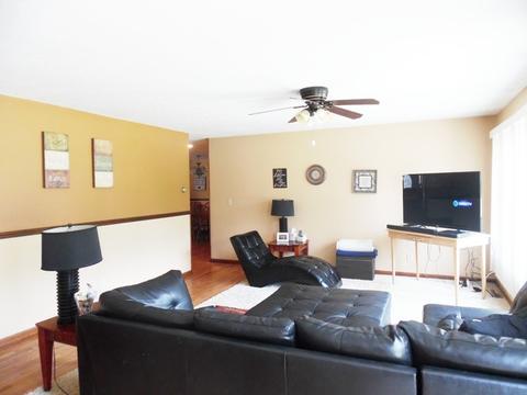 445 E Union St, Seneca, IL 61360 photo 5