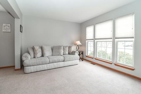 5316 White Oaks Ct, Plainfield, IL 60586 photo 4