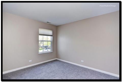2401 Dickens Dr, Aurora, IL 60503 photo 14