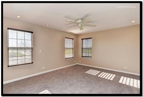 2401 Dickens Dr, Aurora, IL 60503 photo 17
