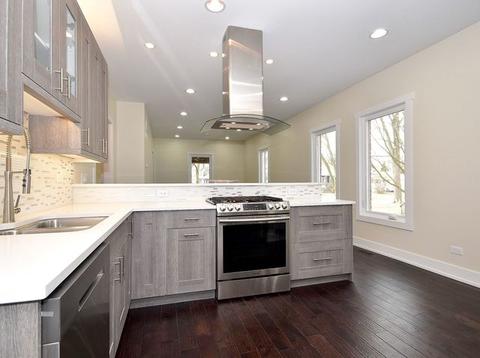 1062 Greenview Ave, Des Plaines, IL 60016 photo 9