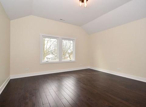 1062 Greenview Ave, Des Plaines, IL 60016 photo 29