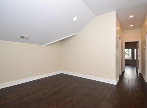1062 Greenview Ave, Des Plaines, IL 60016 photo 32