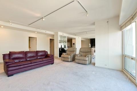 100 E Huron St #3404, Chicago, IL 60611 photo 10