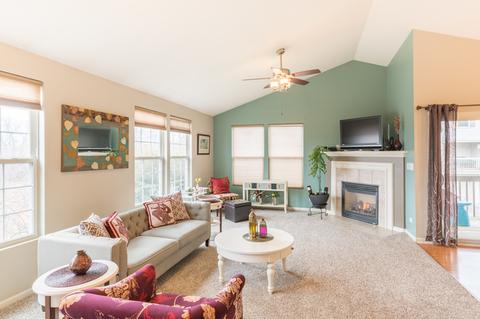 623 Conservatory Ln, Aurora, IL 60504 photo 4