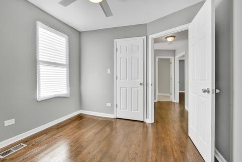 709 E 89th Pl, Chicago, IL 60619 photo 25
