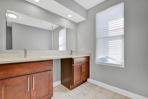 709 E 89th Pl, Chicago, IL 60619 photo 20