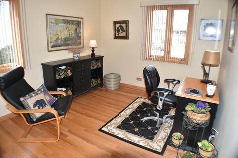 4025 Hudson Dr, Hoffman Estates, IL 60192 photo 21