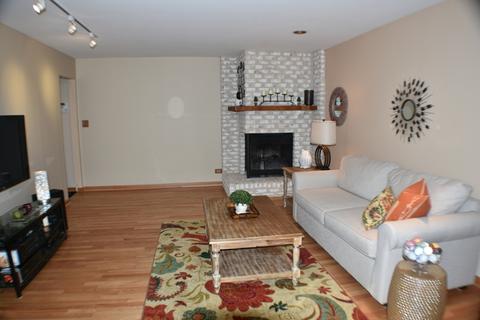 4025 Hudson Dr, Hoffman Estates, IL 60192 photo 12