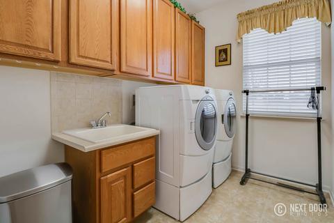 1019 Biltmore Dr, Elgin, IL 60120 photo 19