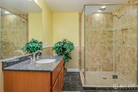 1019 Biltmore Dr, Elgin, IL 60120 photo 36