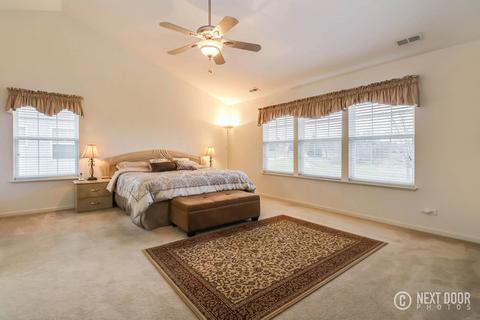 1019 Biltmore Dr, Elgin, IL 60120 photo 20