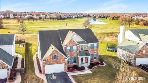 1019 Biltmore Dr, Elgin, IL 60120 photo 2