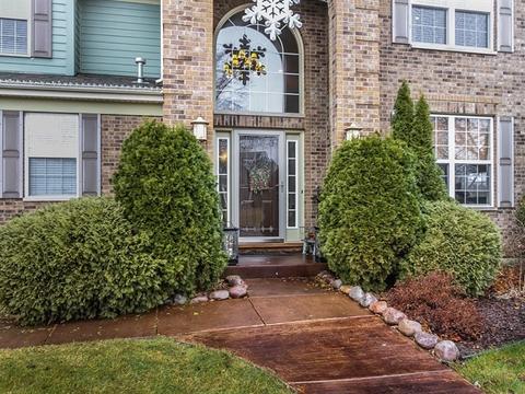 1452 Blume Dr, Elgin, IL 60124 photo 2