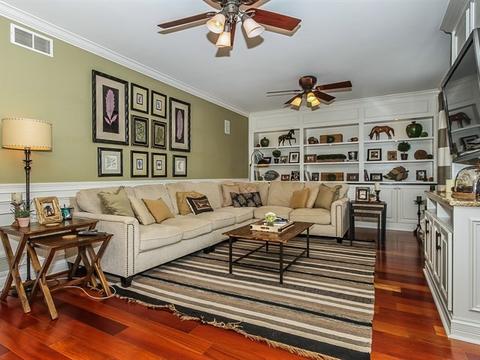 1452 Blume Dr, Elgin, IL 60124 photo 11
