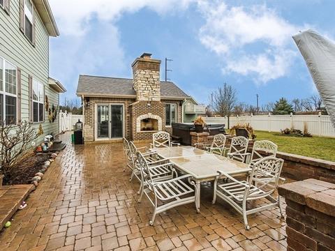 1452 Blume Dr, Elgin, IL 60124 photo 24