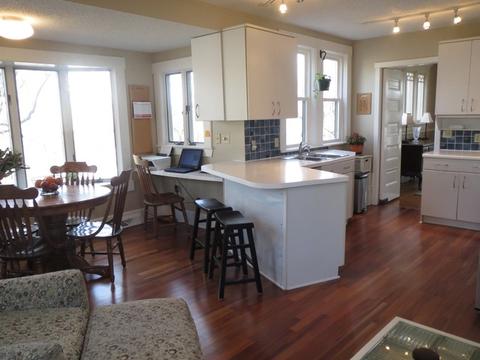 519 E 2nd St, Dixon, IL 61021 photo 7