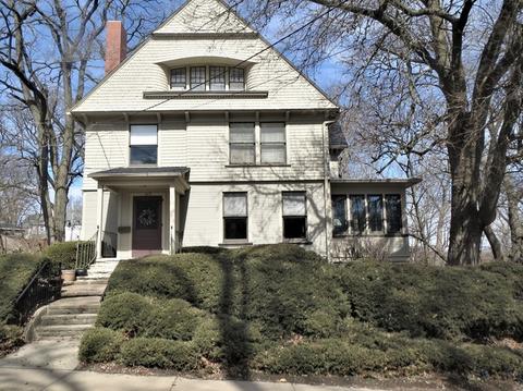 519 E 2nd St, Dixon, IL 61021 photo 1