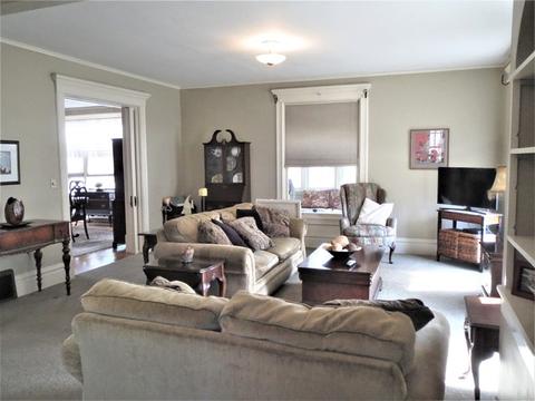 519 E 2nd St, Dixon, IL 61021 photo 3