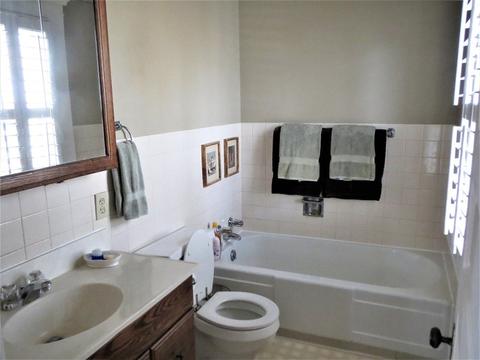 519 E 2nd St, Dixon, IL 61021 photo 16
