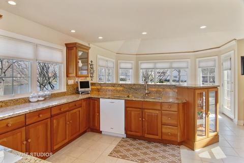 2561 Sutton Ln, Aurora, IL 60502 photo 10