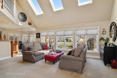 2561 Sutton Ln, Aurora, IL 60502 photo 12