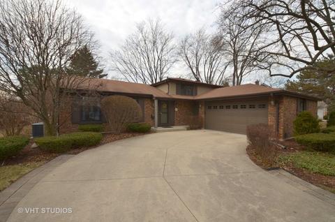 3346 Maple Leaf Dr, Glenview, IL 60026 photo 1