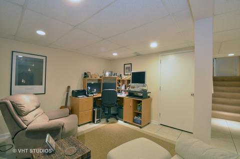 3346 Maple Leaf Dr, Glenview, IL 60026 photo 14