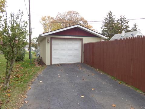 1351 Lennington Circle North E, Kankakee, IL 60901 photo 5