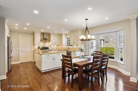 2203 Embden Ln, Wheaton, IL 60189 photo 8