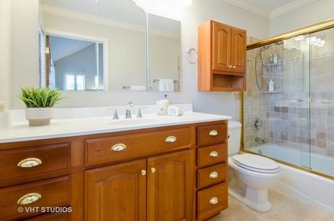 2203 Embden Ln, Wheaton, IL 60189 photo 15