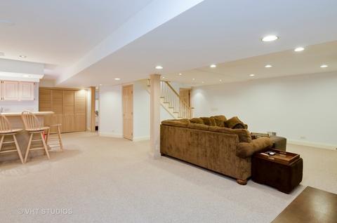 2203 Embden Ln, Wheaton, IL 60189 photo 20