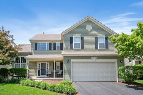 39 W162 E Mallory Dr, Geneva, IL 60134 photo 1