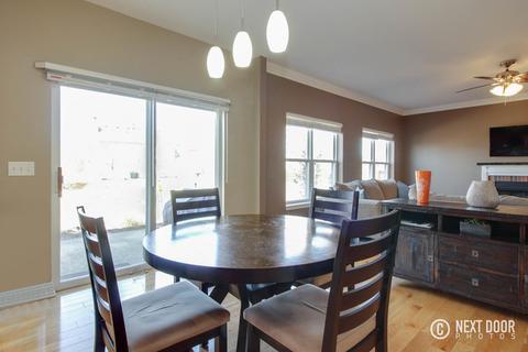 39 W162 E Mallory Dr, Geneva, IL 60134 photo 10