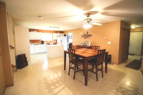 2115 Olde Mill Rd, Plainfield, IL 60586 photo 9