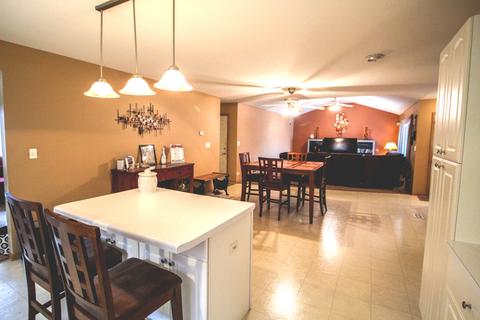 2115 Olde Mill Rd, Plainfield, IL 60586 photo 10