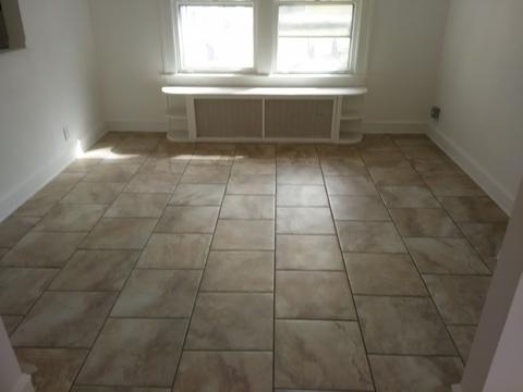 653 Page Ave, Elgin, IL 60120 photo 8