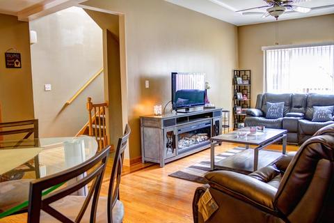 7244 W 83rd St, Bridgeview, IL 60455 photo 8