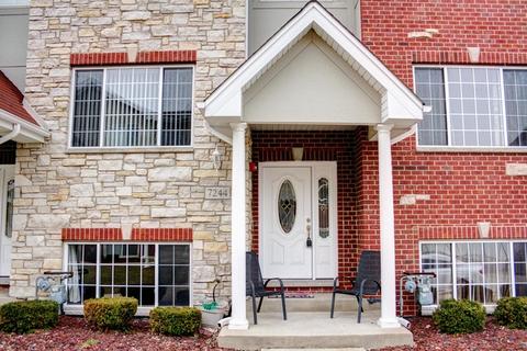 7244 W 83rd St, Bridgeview, IL 60455 photo 2