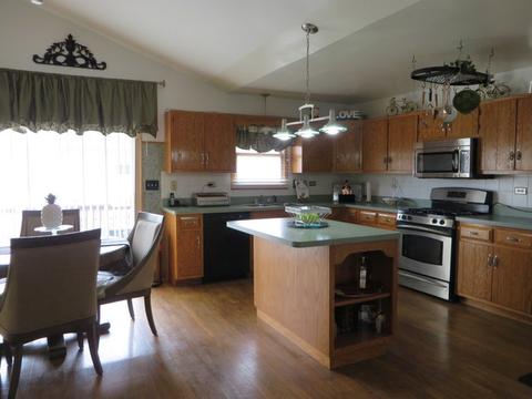 7007 Applegate Dr, Plainfield, IL 60586 photo 4