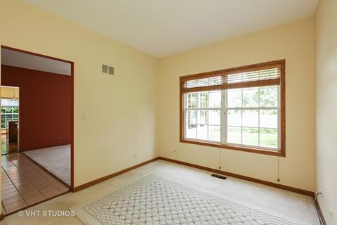 435 Ginger Ln, Elgin, IL 60120 photo 11