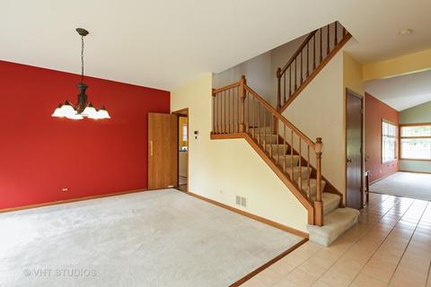 435 Ginger Ln, Elgin, IL 60120 photo 8