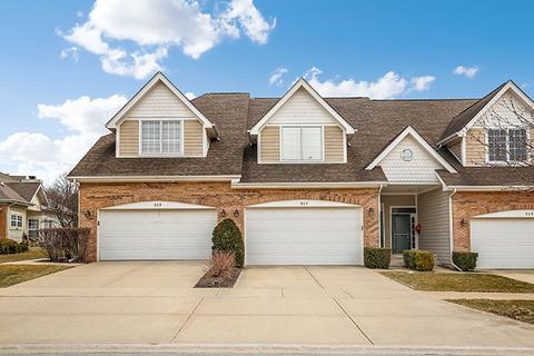 309 Cimarron Rd E, Lombard, IL 60148 photo 2