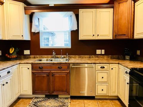1050 S Elm Ave, Kankakee, IL 60901 photo 8