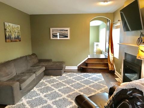 1050 S Elm Ave, Kankakee, IL 60901 photo 4
