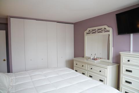 33 E Cedar St #18C, Chicago, IL 60611 photo 9