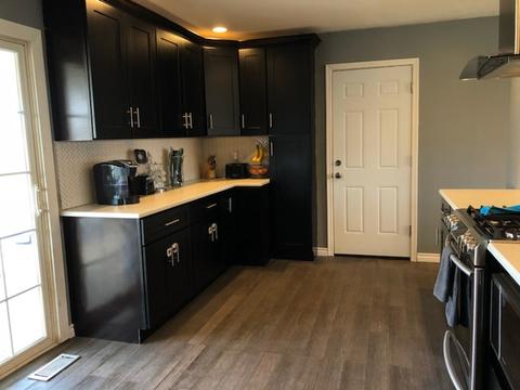 1880 Ashley Rd, Hoffman Estates, IL 60169 photo 5